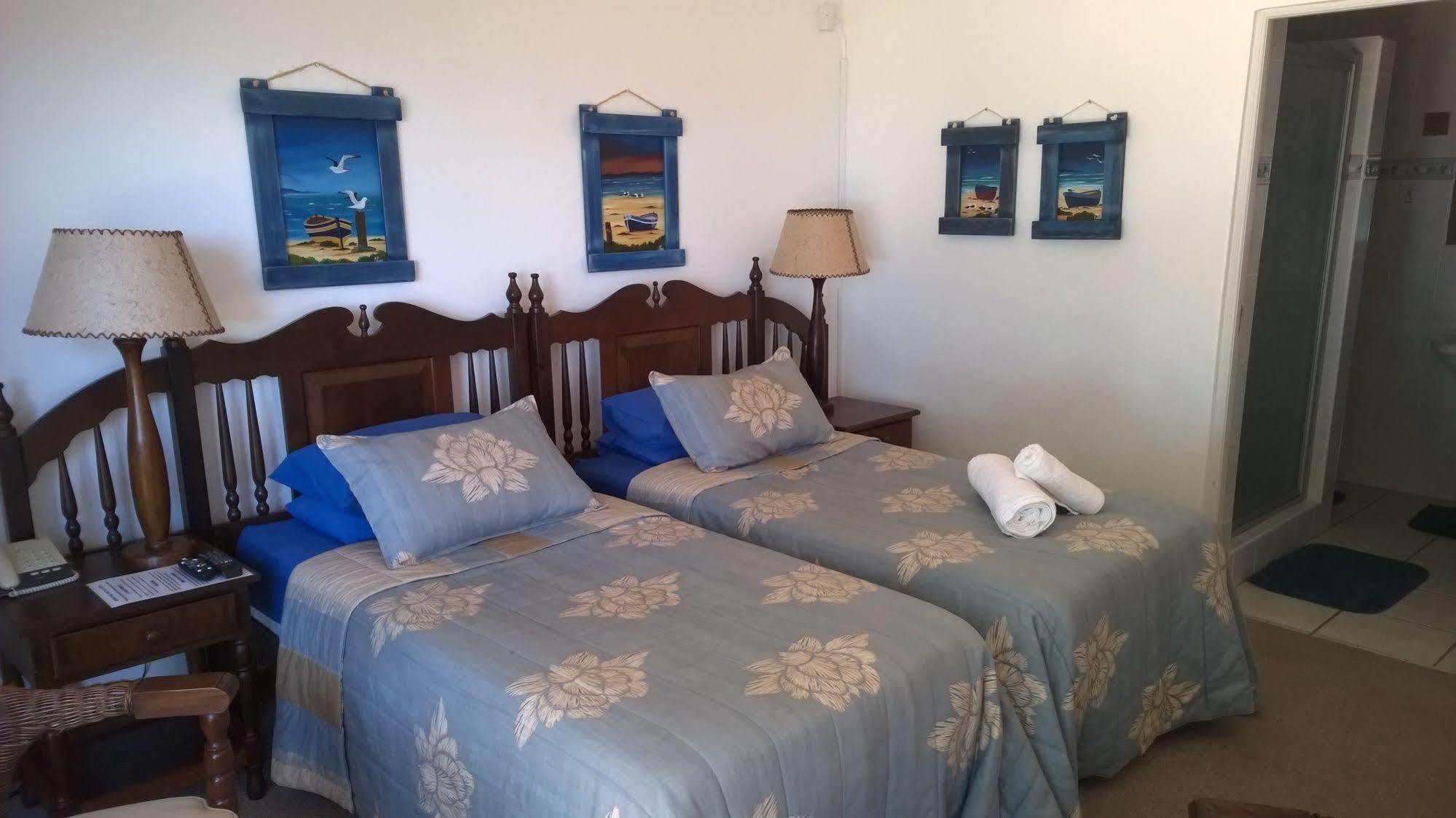 Sea Otters Lodge Kini Bay エクステリア 写真